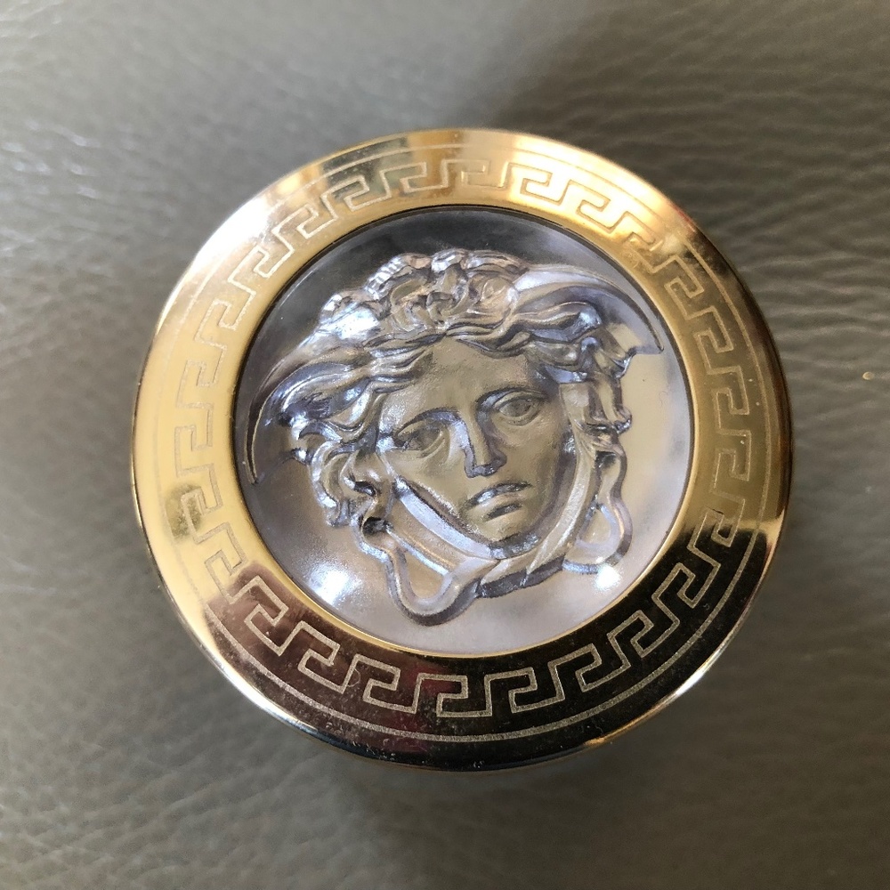 Versace -lights all over